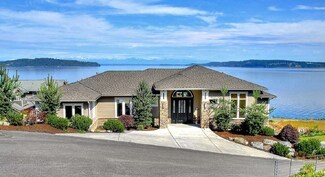2300 Sunnyside Heights Dr, Steilacoom, WA 98388