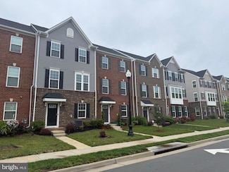 11394 Willow Green Cir, Manassas, VA 20109