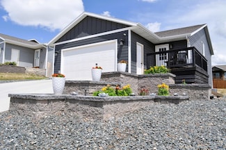 856 Diamond Ridge Blvd, Rapid City, SD 57703