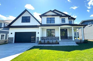 1326 N Race Ave, Arlington Heights, IL 60004