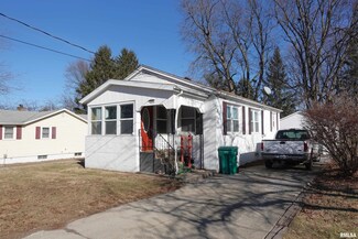 235 Silver St, Galesburg, IL 61401