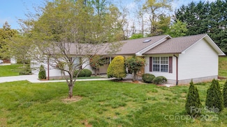 15 Cove Crossing, Franklin, NC 28734