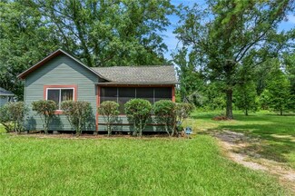 241 Cedar Ln, Ponchatoula, LA 70454