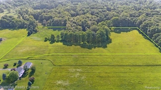 00 Faussett Rd, Howell, MI 48855