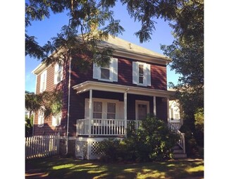 53 Felt St, Salem, MA 01970