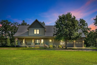 203 Fox Meadow Rd, Bradford, AR 72020