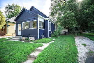 329 Harrison St, Council Bluffs, IA 51503