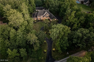 35906 Solon Rd, Solon, OH 44139