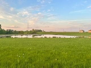 2266 Highlakes Dr, Ottawa, KS 66067