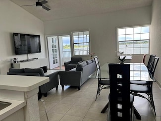 2803 N Oakland Forest Dr Unit 304, Oakland Park, FL 33309