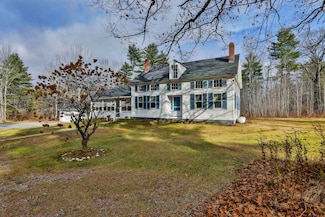 450 Weare Rd, New Boston, NH 03070