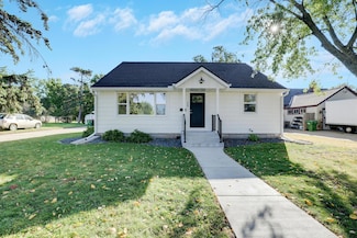 100 4th Ave SE, Osseo, MN 55369