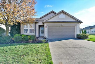 9337 Grist Mill Dr, North Ridgeville, OH 44039
