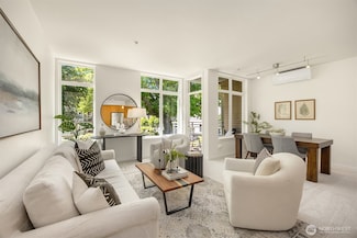145 Ferncliff Ave NE Unit D338, Bainbridge Island, WA 98110
