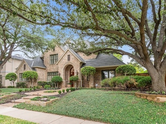 5315 Lyoncrest Ct, Dallas, TX 75287