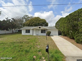 1003 2nd St, Port Orange, FL 32129
