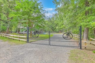 100 Canal Rd, Saint George, SC 29477
