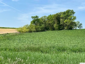 Part of NE SEC 33 1n8w S 1 2 Se Sec 33 (2 Ac M L), Quincy, IL 62305