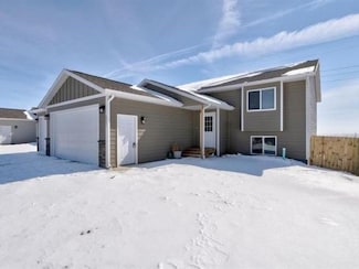 2331 E Philadelphia, Rapid City, SD 57703