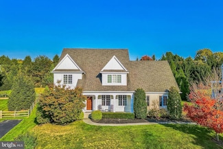 4 Fallbrook Ln, Glen Mills, PA 19342