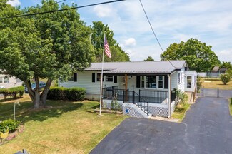 65 Maple Dr, Verona, VA 24482