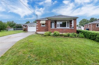 45 Kies Ct, Niagara Falls, NY 14304