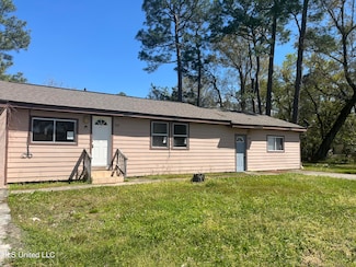 3010 Martin St, Pascagoula, MS 39581