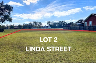 4523 Linda St, Napoleonville, LA 70390