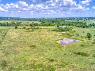 40 W 40th St N, Haskell, OK 74436