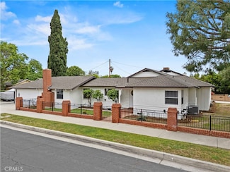 7356 Enfield Ave, Reseda, CA 91335