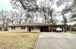 40055 Hickory Ln, Ponchatoula, LA 70454