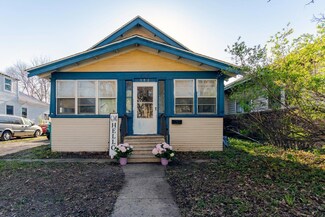 902 State St N, Waseca, MN 56093