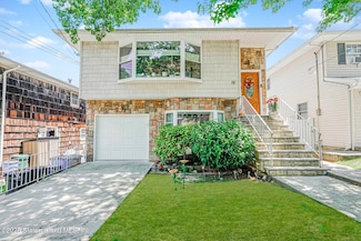 15 Duncan St, Staten Island, NY 10304