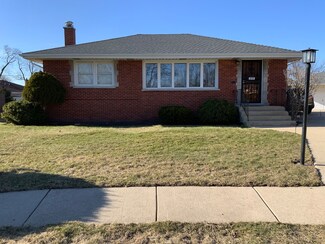 8118 W Courtland Ave, Norridge, IL 60706
