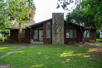 164 Plier St, Baxley, GA 31513