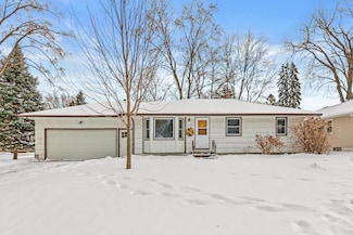 5762 Schutta Rd, Saint Paul, MN 55126