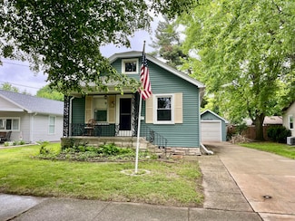 541 St Clair, Jackson, MI 49202