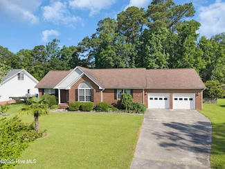240 Juanita Ln, New Bern, NC 28560