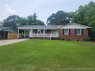 1766 Cawdor Dr, Fayetteville, NC 28304