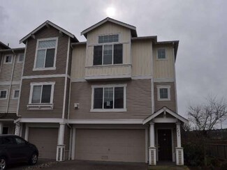 5270 35th St E Unit 4, Tacoma, WA 98424