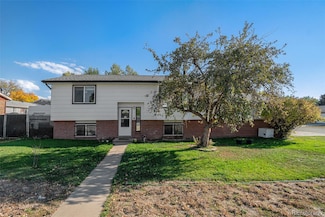 1702 Aspen St, Fort Lupton, CO 80621