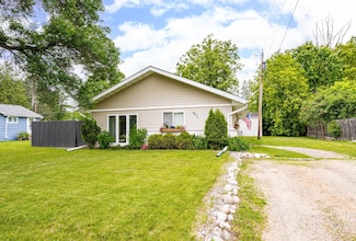 611 NE 11th Ave, Grand Rapids, MN 55744