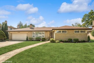 850 S Parkside Ave, Elmhurst, IL 60126