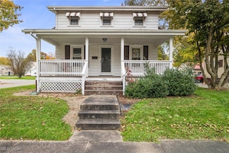 126 S West St, Columbiana, OH 44408