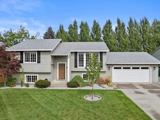 18911 E Augusta Ln, Greenacres, WA 99016