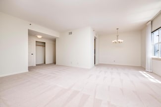 1 Baldwin Ave Unit 709, San Mateo, CA 94401