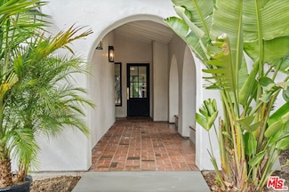 3549 Elm Dr, Calabasas, CA 91302