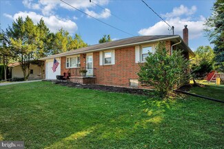 565 Rupp Hill Rd, Harrisburg, PA 17111
