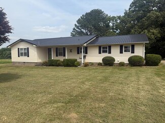 5605 Tennessee 140, McKenzie, TN 38201