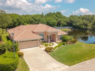 100 Wading Bird Dr, Venice, FL 34292